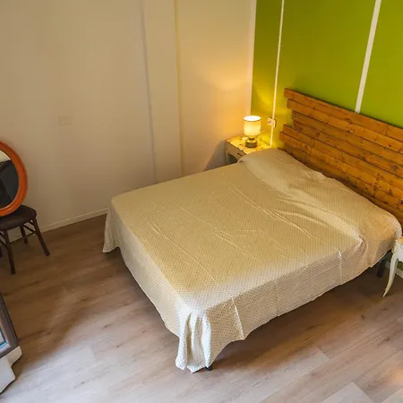Bed & Breakfast Casa Garo' *